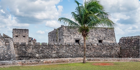 circuit yucatan 15 jours Fort Bacalar
